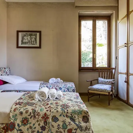 Villa Gaia, *